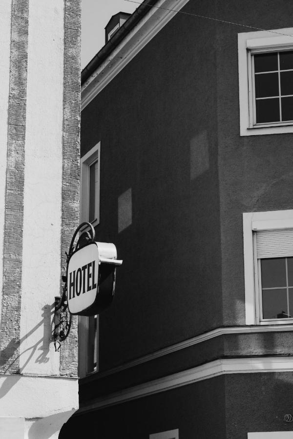 Hotel Hartmann Furstenfeldbruck Bagian luar foto