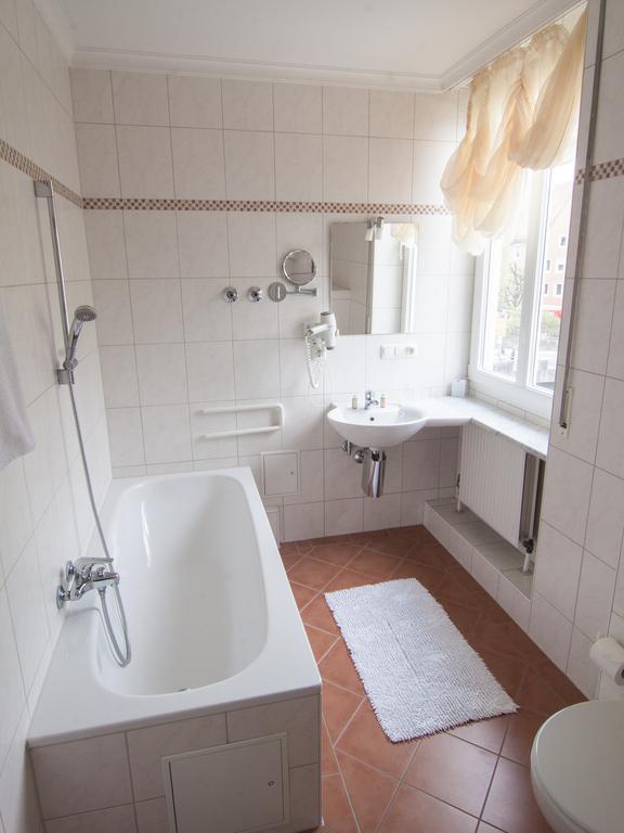 Hotel Hartmann Furstenfeldbruck Ruang foto